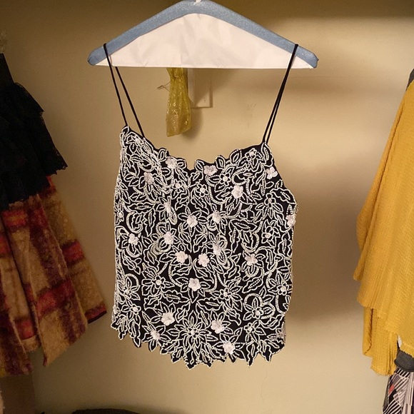 Sean collection white beaded blk base stroppy - Picture 2 of 4